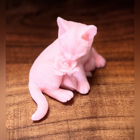 Cat Kitten Kitty Soap - Fragrant Decorative Soap  Handmade Handcrafted - Picture 12 of 14